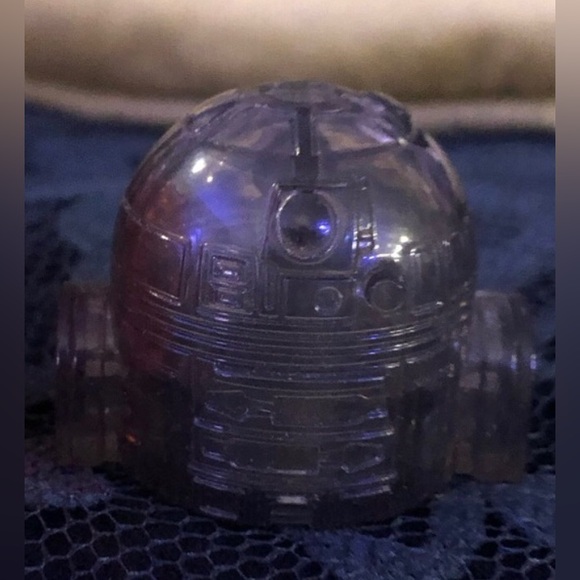 R2D2  “Kinder Egg Surprise” Star Wars Toy Bust - Picture 3 of 3